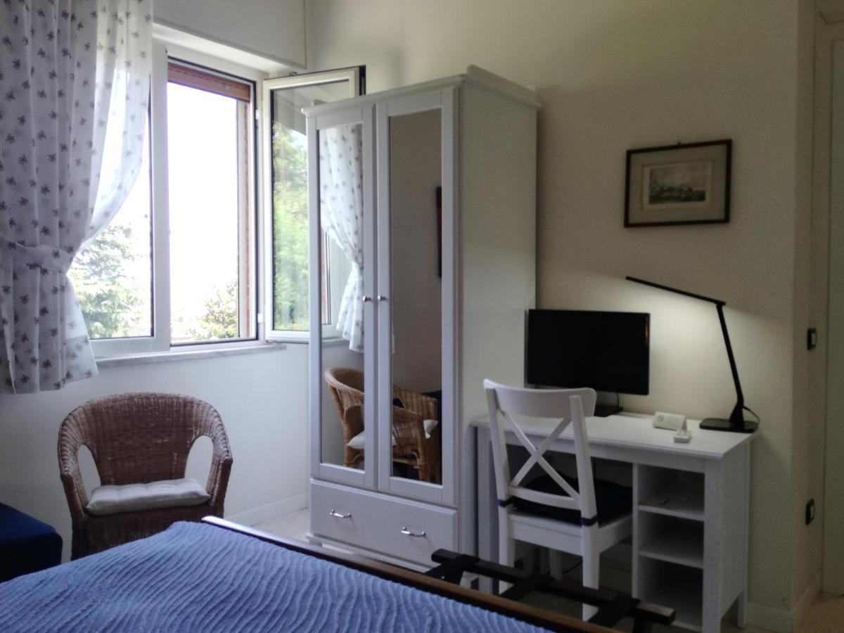 Bed and Breakfast Le Rondini Neapel Exterior foto